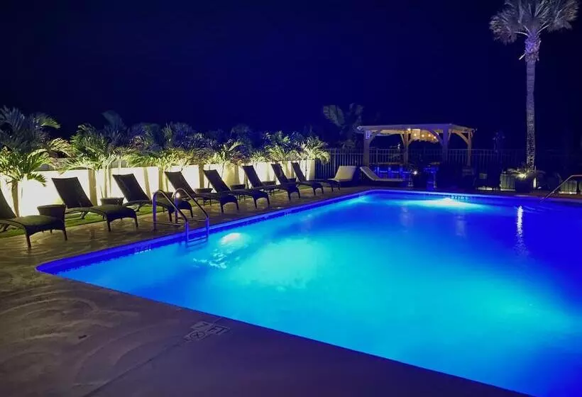 Hotelli Bleu Beach Resort
