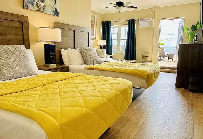 Hotelli Bleu Beach Resort