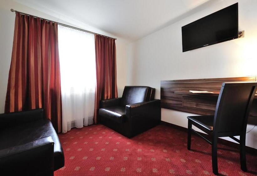 Отель Centrum Sosnowiec