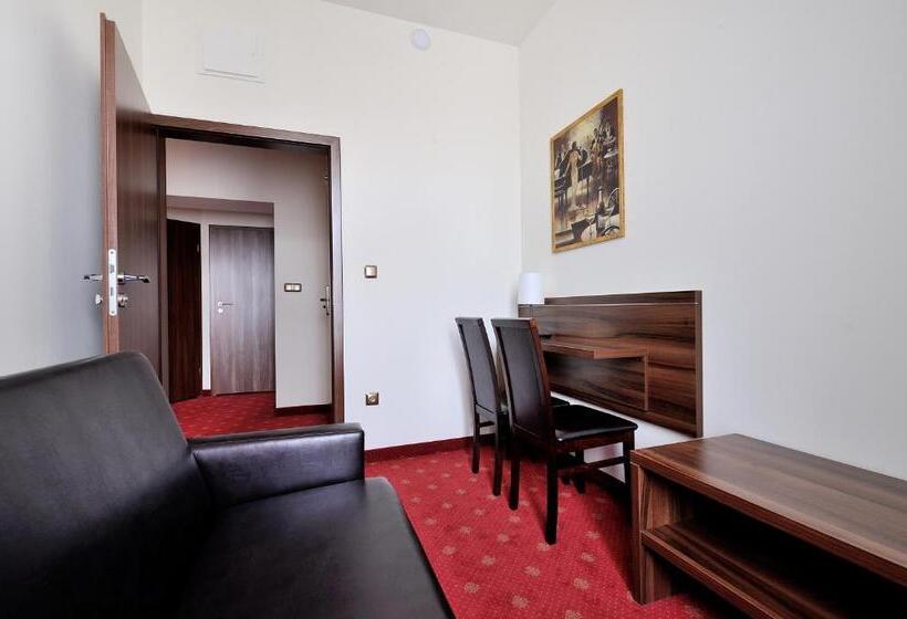 Отель Centrum Sosnowiec