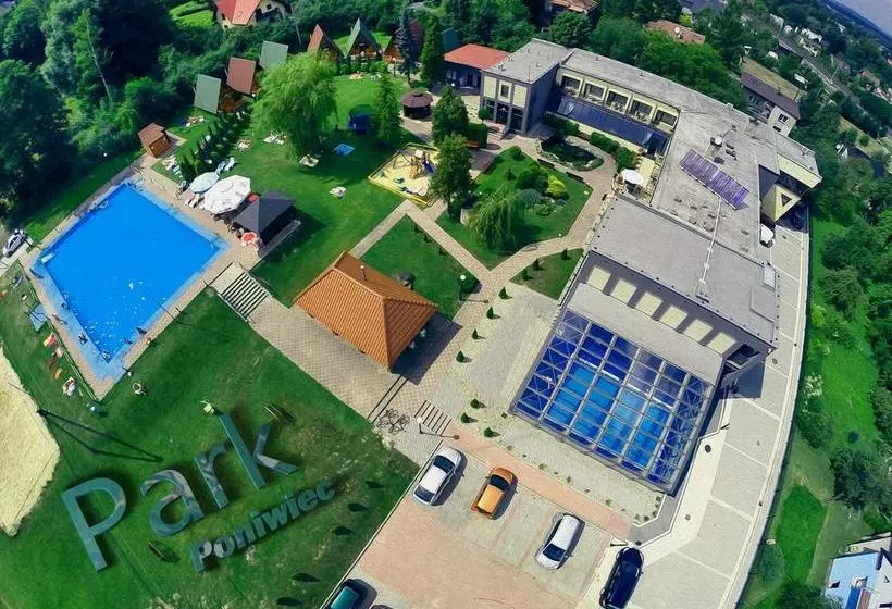 هتل Centrum Szkolenioworekreacyjne Park Poniwiec