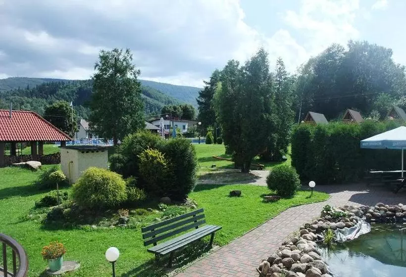 هتل Centrum Szkolenioworekreacyjne Park Poniwiec