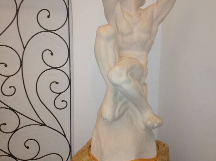 فندق Esperanza & Artemisa Spa