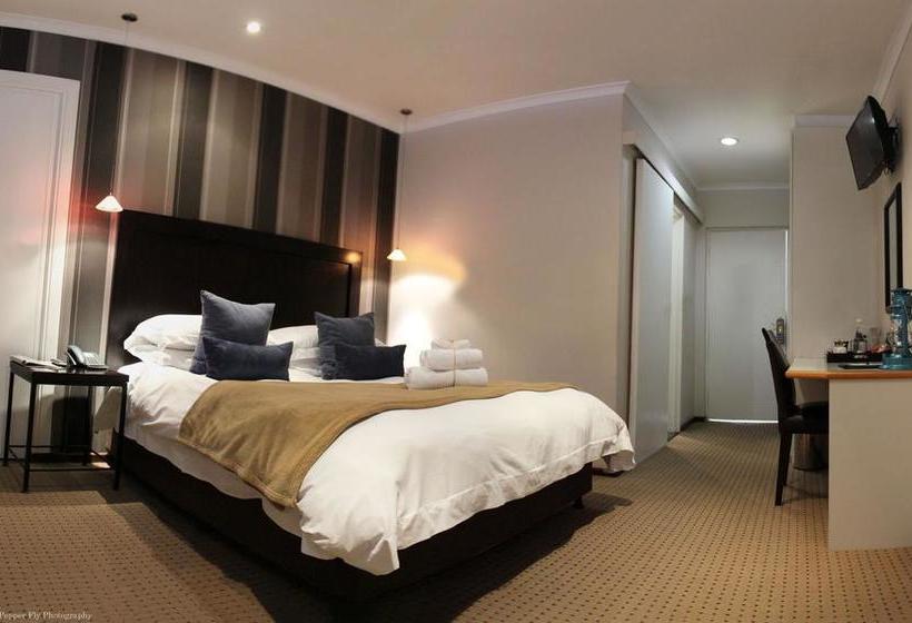 فندق Feathers Boutique