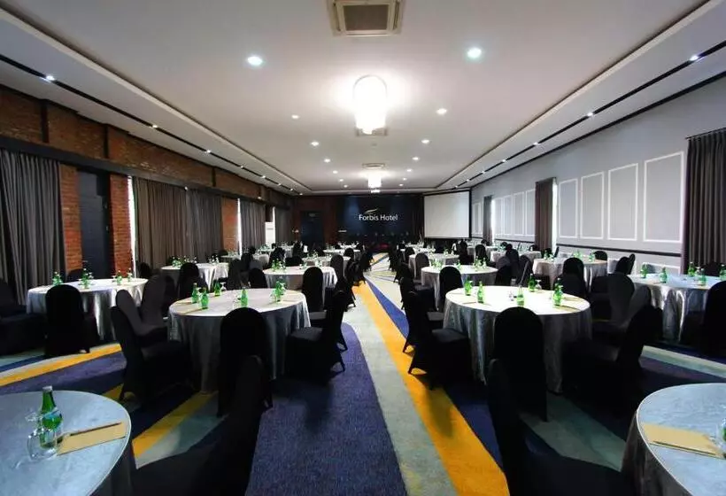 Hotel Forbis