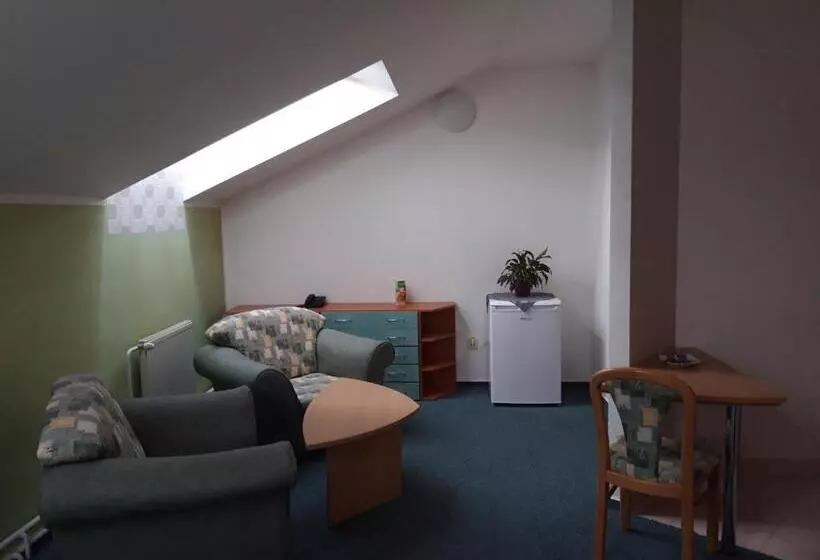 Garni G Hotel žilina