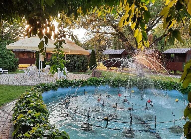 Отель Gasthof Laci Betyár