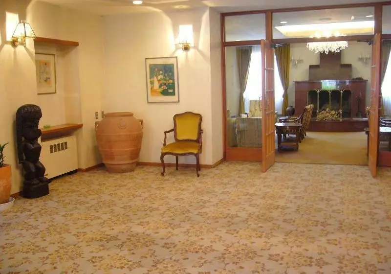 Hotelli Naeba Springs