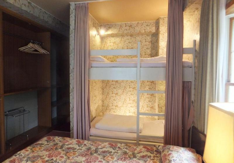 Отель Naeba Springs