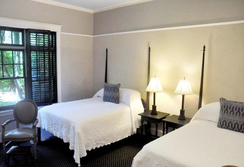 Отель Om Sanctuary Holistic Retreat