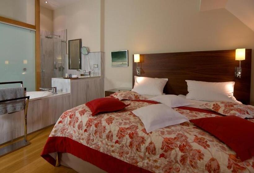 Pałac Pakoszów Schlosshotel Wernersdorf