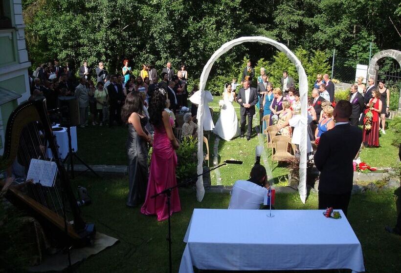 Hotel Penzión Zlatý Jeleň