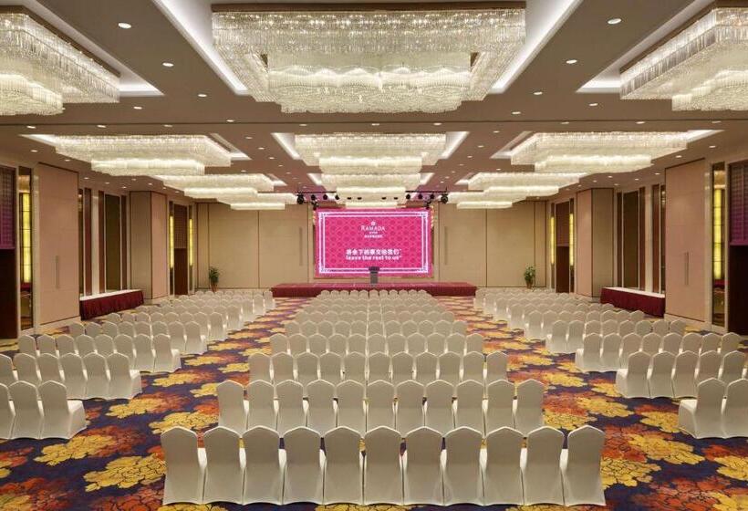 בית מלון כפרי Ramada Jiaxing