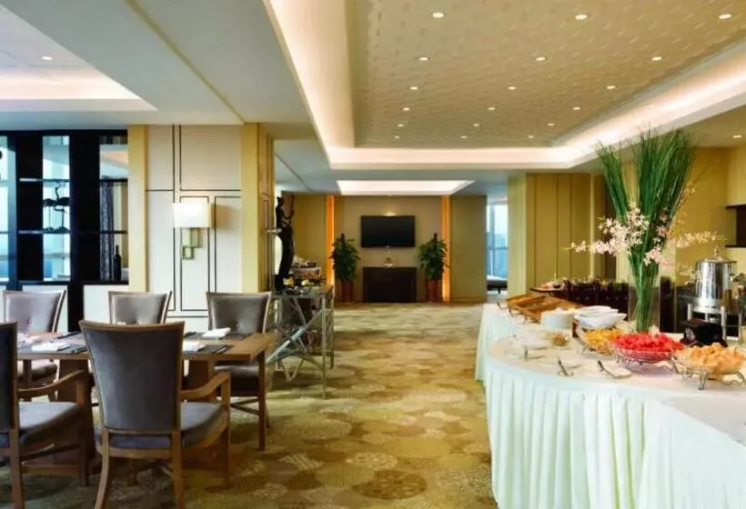 Hotel Ramada Jiaxing