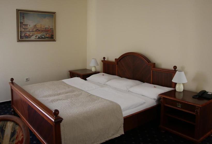 ホテル Sv. Michal