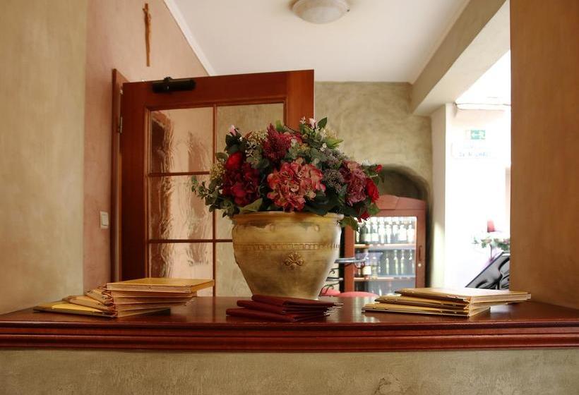 ホテル Sv. Michal