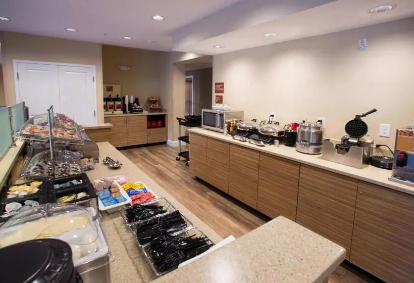 Hotelli Towneplace Suites By Marriott Southern Pines Aberdeen