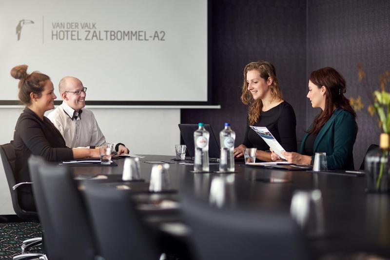 ホテル Van Der Valk Zaltbommela2