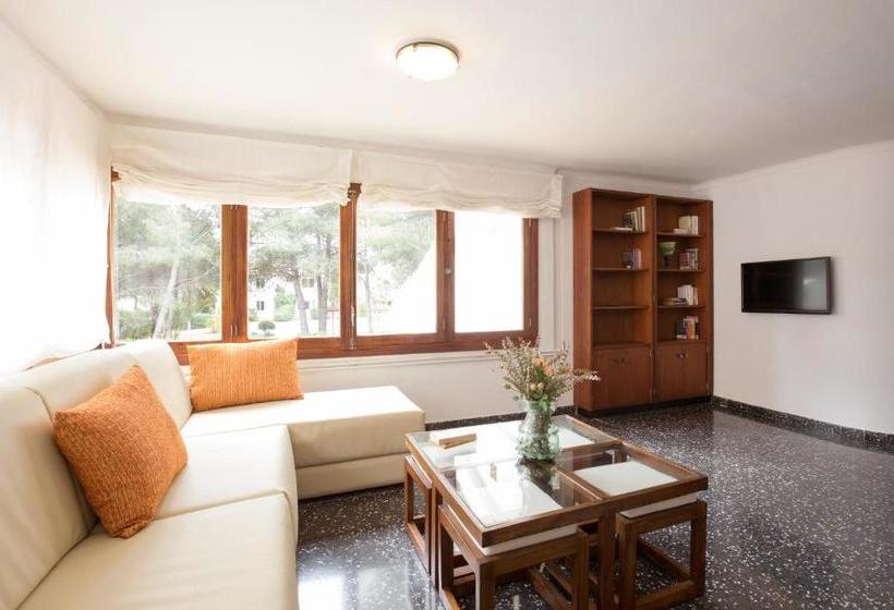 Отель Villa Can Borras