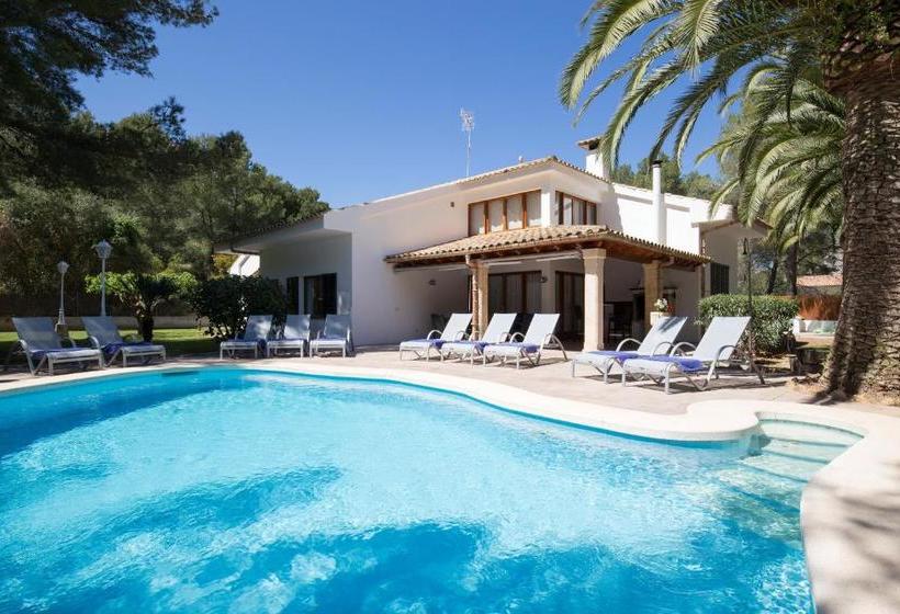 Отель Villa Can Borras