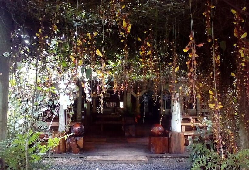 Отель Warung Rekreasi Bedugul