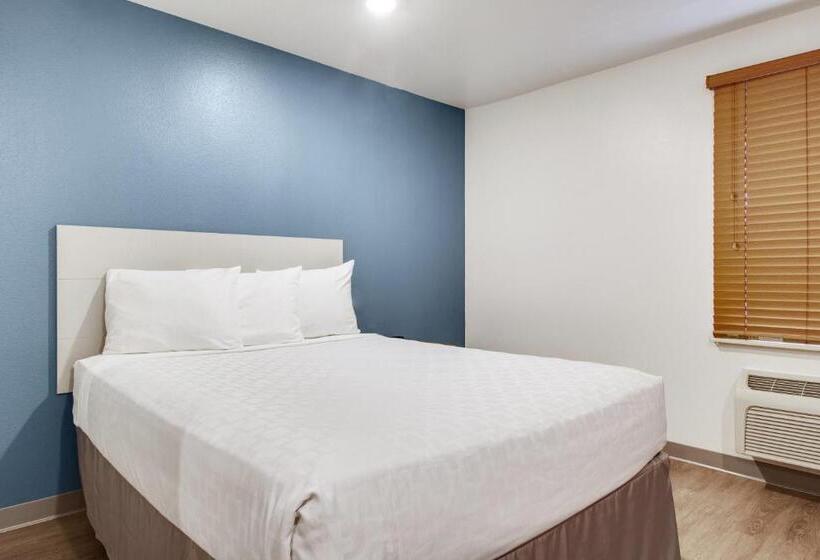 هتل Woodspring Suites Houston Willowbrook