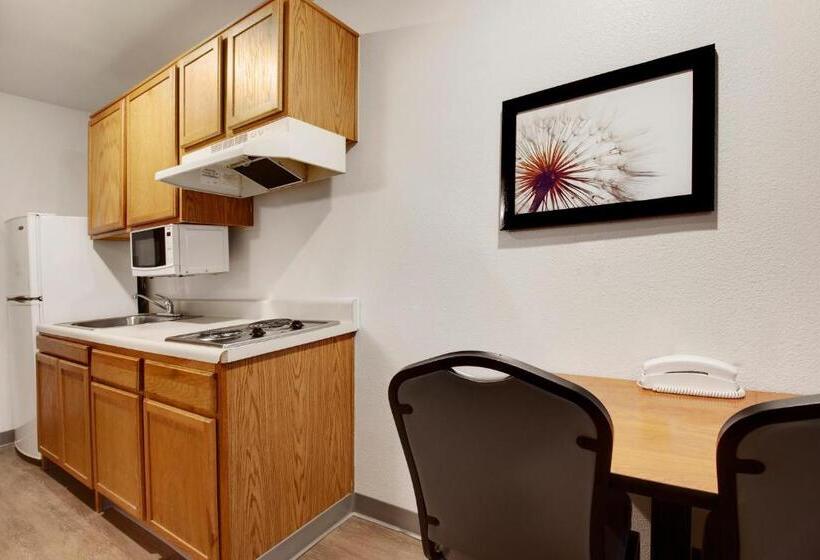 هتل Woodspring Suites Houston Willowbrook