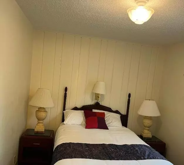 Itascan Motel