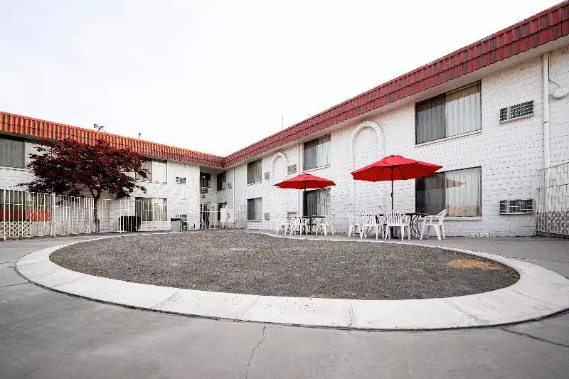 Oyo Hotel Hermiston Or, Downtown