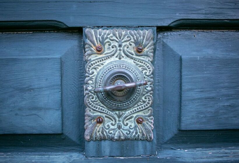 The Anderson Cottage Bed & Breakfast