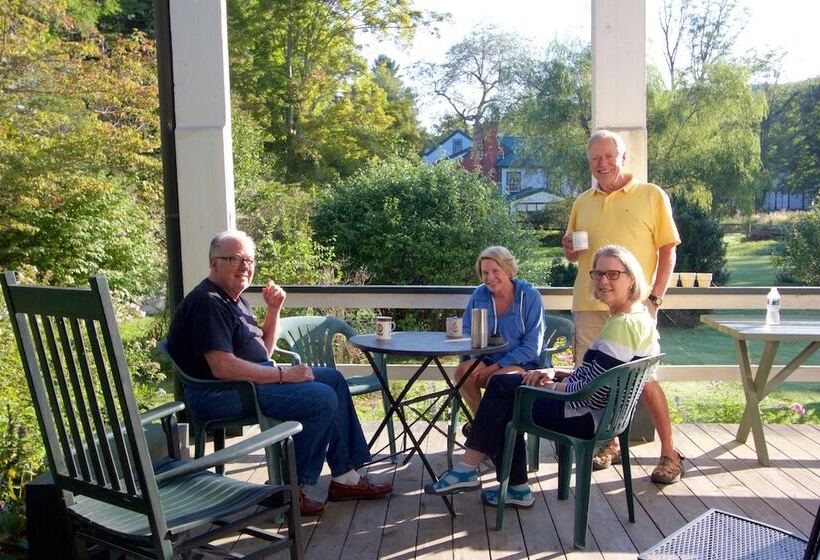 The Anderson Cottage Bed & Breakfast