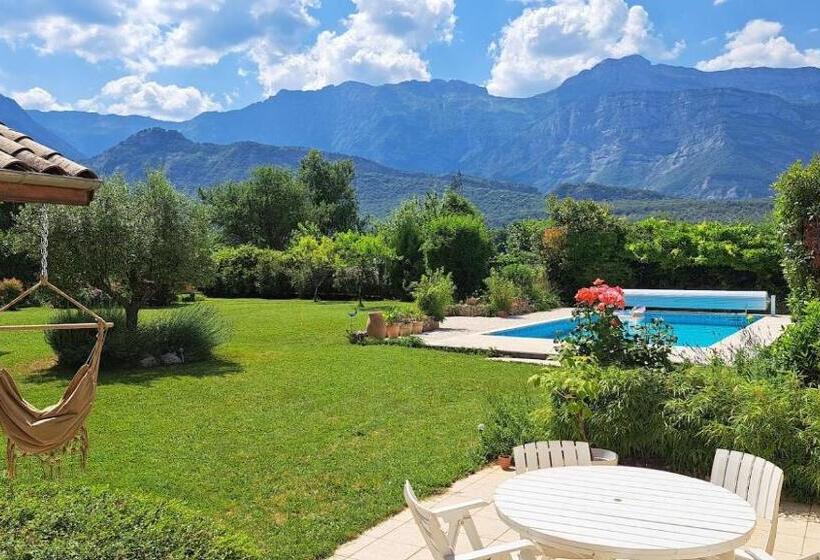 ベッドアンドブレックファースト Chambre D Hôte De Reymure