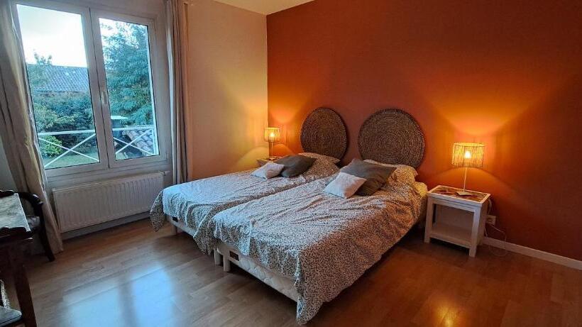 ベッドアンドブレックファースト Chambre D Hôte De Reymure