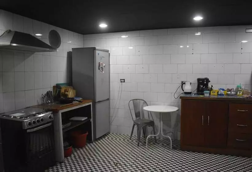 Aamiaismajoitus (B&B) Estación Hostel