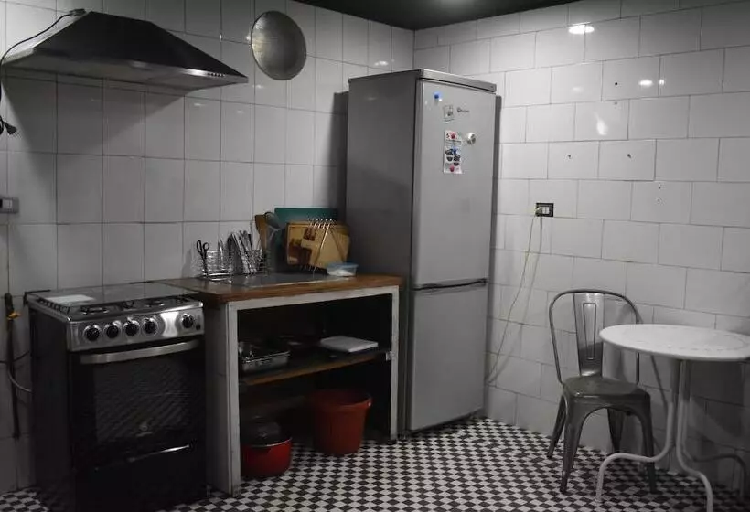 Aamiaismajoitus (B&B) Estación Hostel