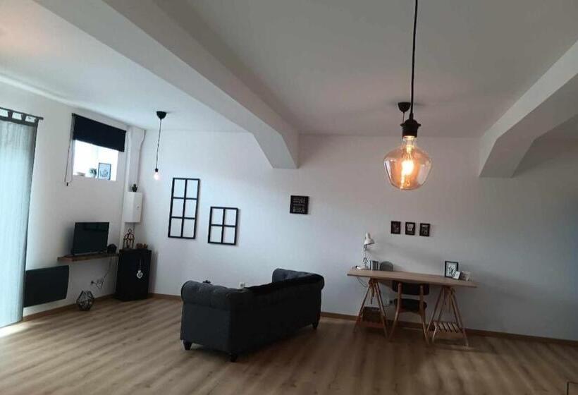 Bed and Breakfast Le Manoir De Séverine Et Sébastien