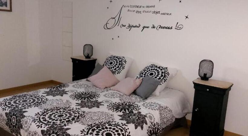 Bed and Breakfast Le Manoir De Séverine Et Sébastien