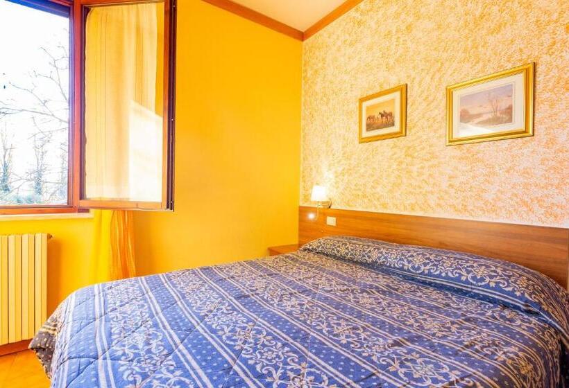 Otel Agriturismo La Mora   Bilancia