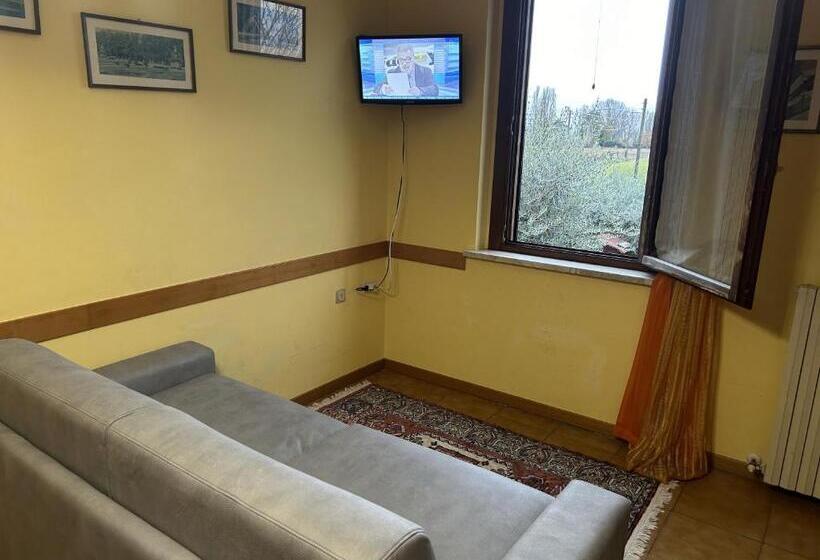 Otel Agriturismo La Mora   Bilancia