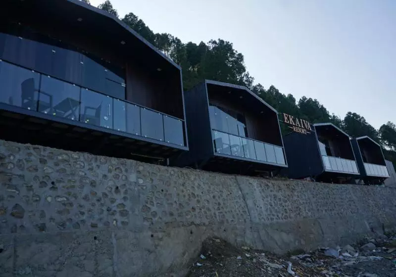 Hotelli Ekaiva Resort