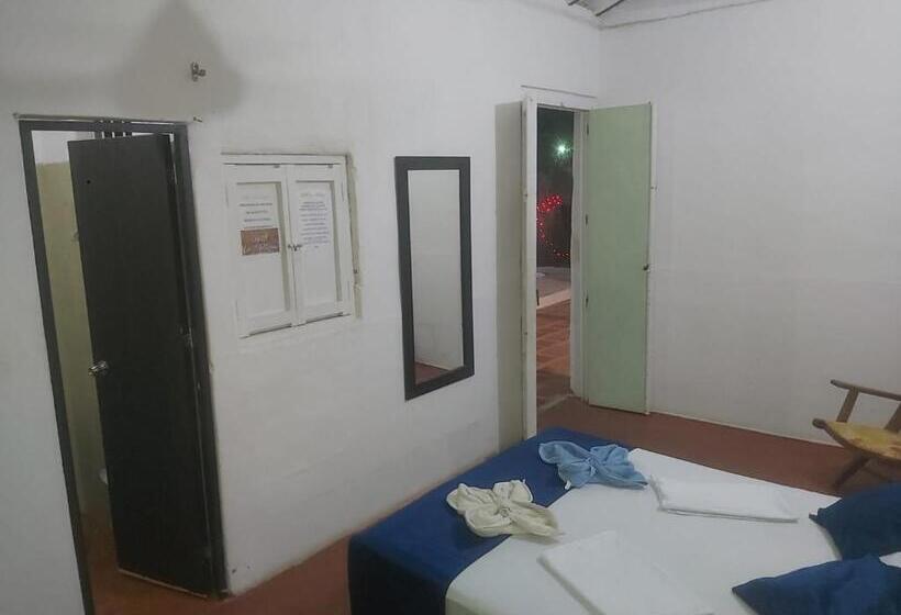 ホテル La Antigua