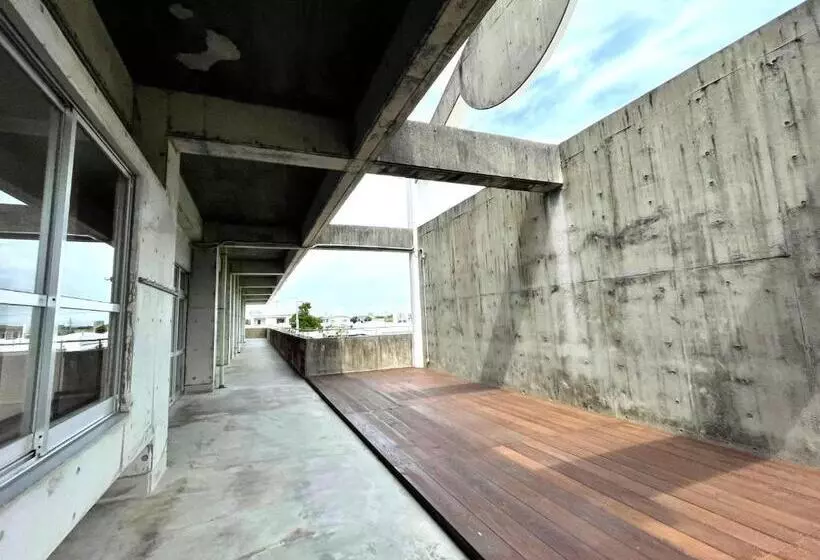 ホテル Livinganywhere Commonsうるま Female Dormitory  Vacation Stay 15532v