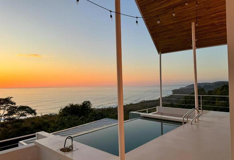 Les Roches   Paradise Retreat