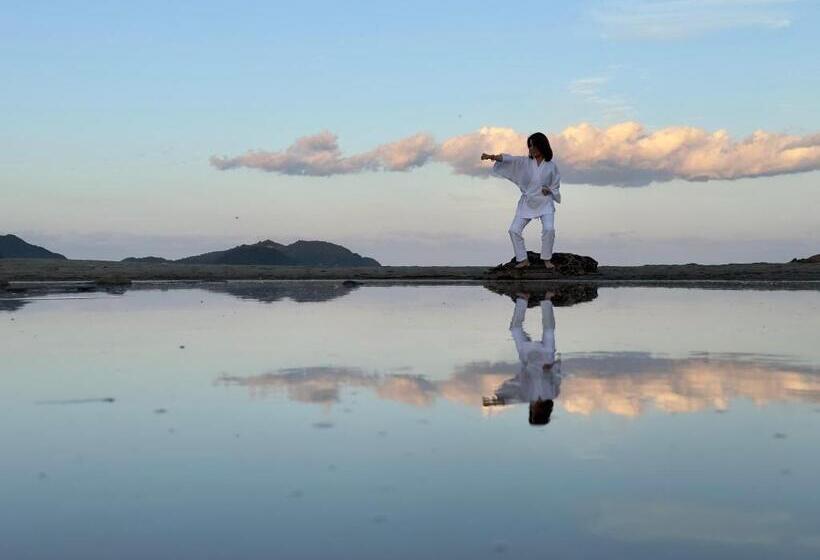 Nalu ホテルナル