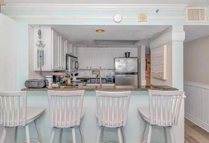 Ocean Pearl At Atlantica