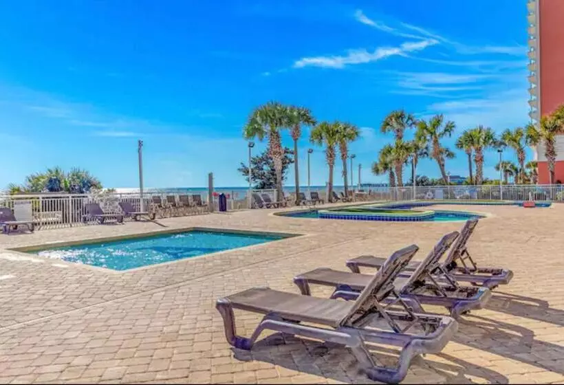 Ocean Pearl At Atlantica