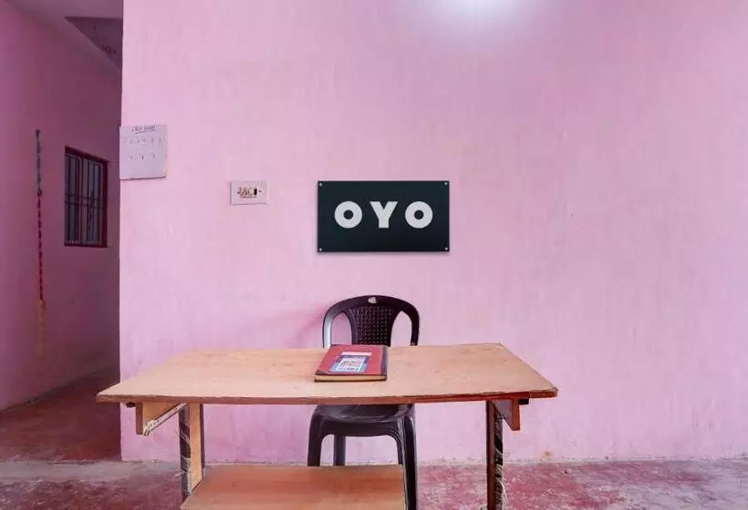 Oyo Flagship Hotel Ashra Inn