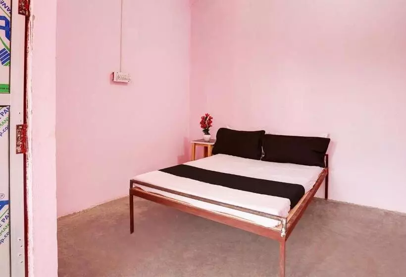 Oyo Flagship Hotel Ashra Inn