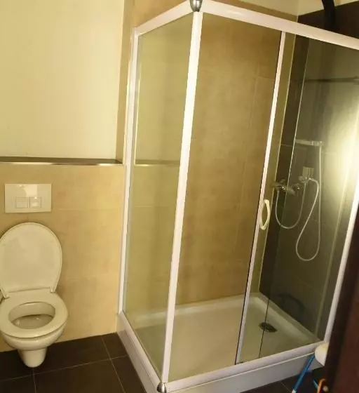 پانسیون Apartmani Sutomore Tri Palme