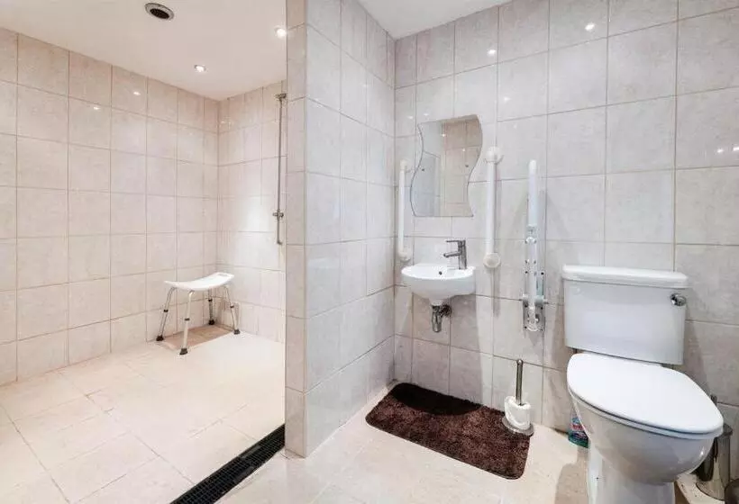 Majatalo Archway House